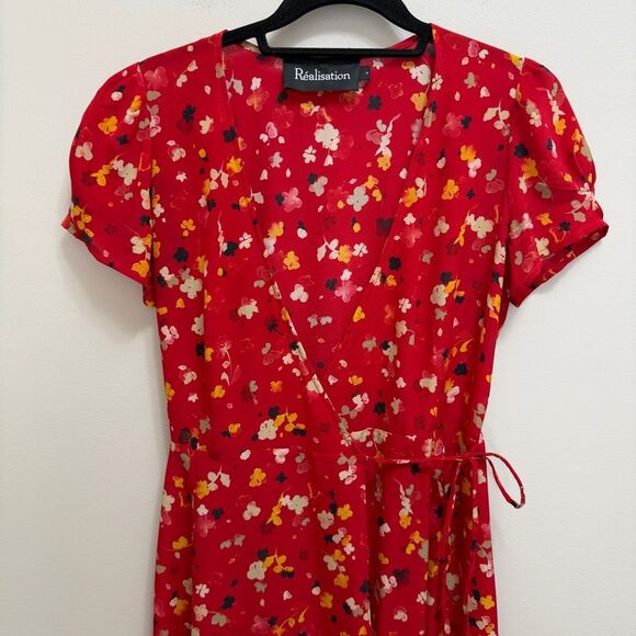 Realisation Silk Wrap Midi Floral Dress in Rouge Fleur Red Size S - Picture 5 of 14